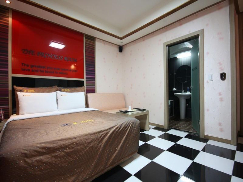 M Motel Pyeongtaek Extérieur photo